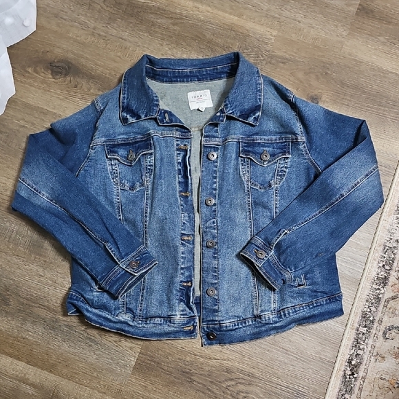 torrid Jackets & Blazers - Torrid denim trucker jacket